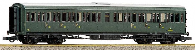 Passenger car 3rd class "Cento-Porte"<br /><a href='images/pictures/Roco/64340.jpg' target='_blank'>Full size image</a>